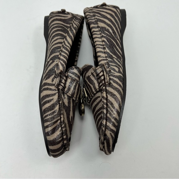 NWT Michael Kors Girls Metallic ZOEY Animal Print Loafers Zebra Giraffe Sz 13Y - Picture 11 of 12